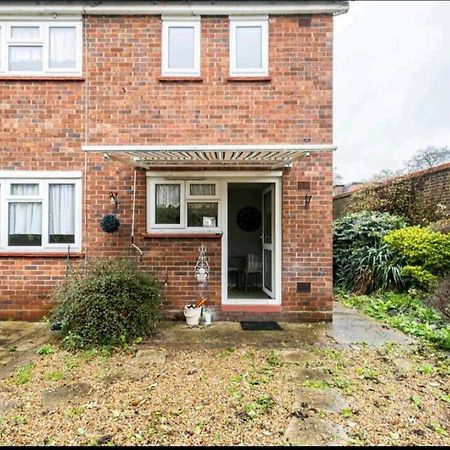 London Stratford Holiday Home Luaran gambar